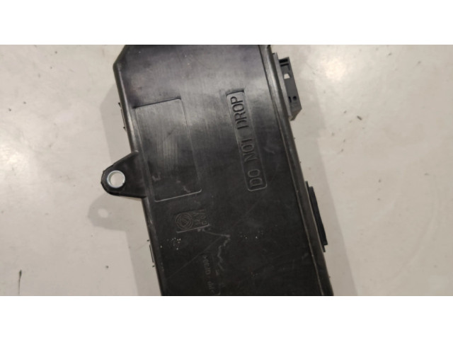 Блок управления дверью