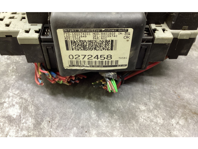 Блок предохранителей  9162316, 160074001   Volvo V70    