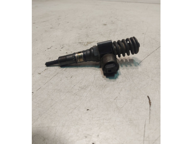 Форсунка 03G130073G Volkswagen Golf Plus BKD