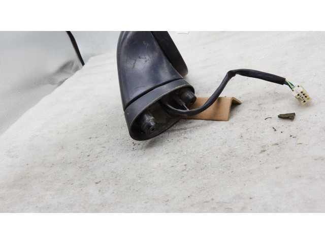 Зеркало электрическое Mitsubishi Carisma 2000 - 2004 года