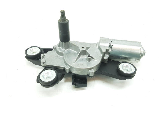 Моторчик заднего дворника 8V4117K441AC, 0390201208    Ford Kuga I