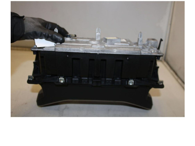 Панель приборов 9848580480 Peugeot 2008 II