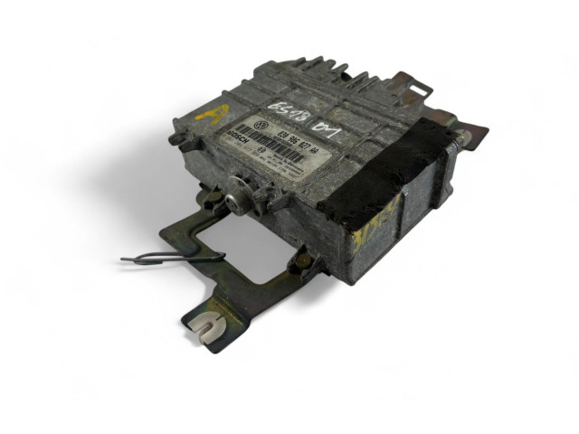 Řídící jednotka 030906027AA, 0261204617 Volkswagen Polo III 6N 6N2 6NF 1994