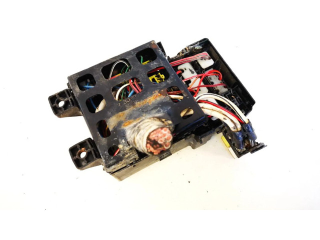 Блок предохранителей 3032xa1, 3032-xa1.xa11197 Mitsubishi Eclipse