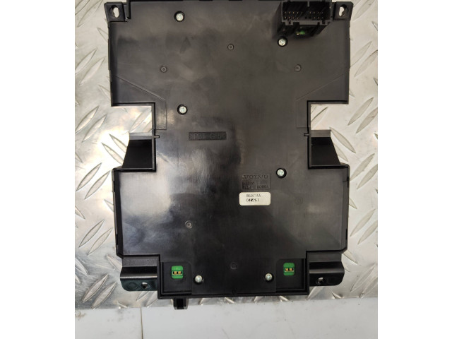 Блок управления климат-контролем 8697155, 04W26T   Volvo V50