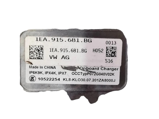 Преобразователь напряжения