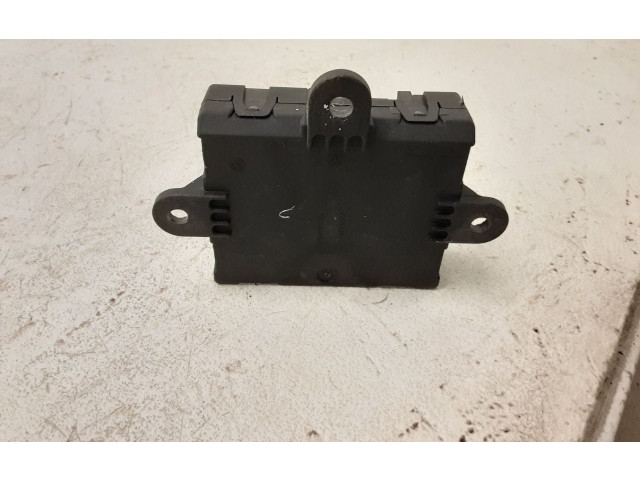 Поршень Блок управления дверью D4204T5 31343027 Volvo V70