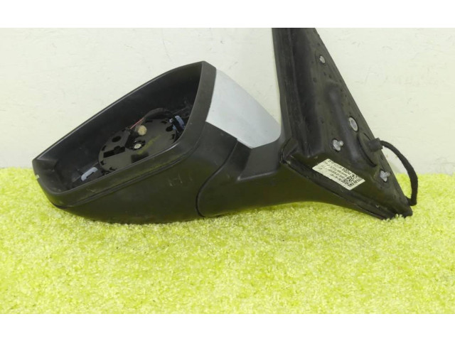 Зеркало электрическое Skoda Scala - года