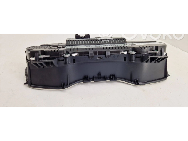 Přístrojová deska Audi A5 2017 8W6920781