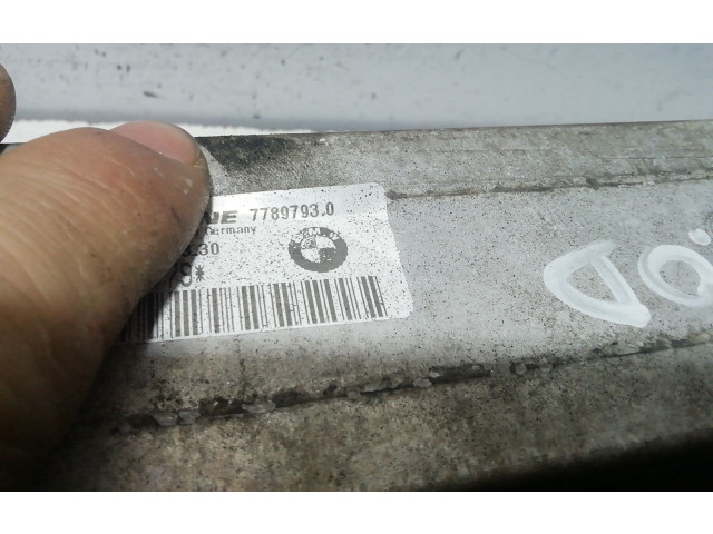 Интеркулер  77897930   BMW X3 E83 