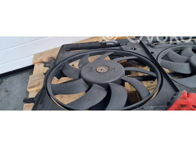 Вентилятор радиатора     8K0121003P    Audi Q5 SQ5 