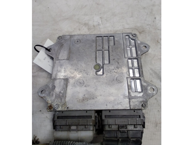 Блок управления двигателя A1351502079, 1860A302 Mitsubishi Colt