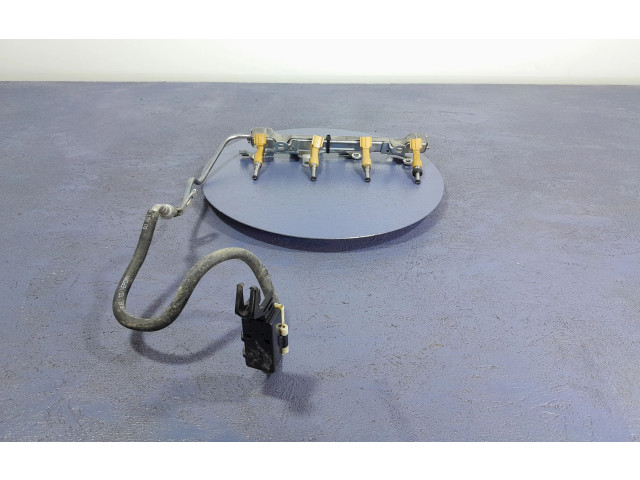 Vstřikovací lišta Toyota Corolla E160 E170 1ZRFAE