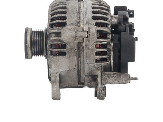 Генератор 03F903023D Volkswagen Golf VI