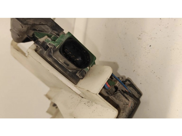 Передний замок