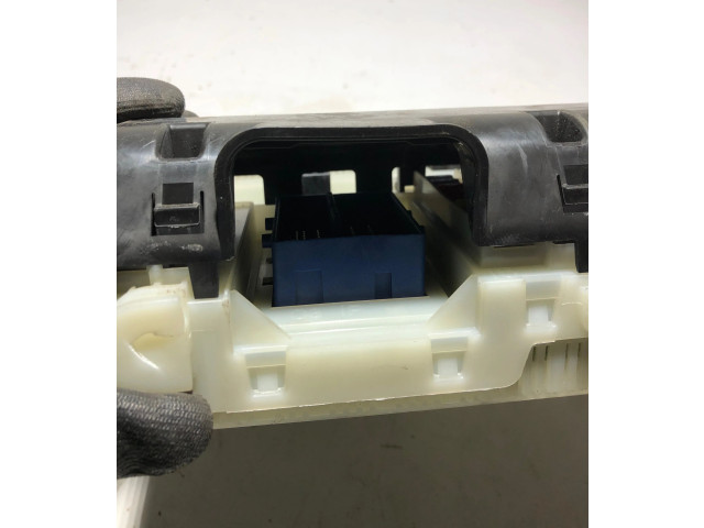 Блок предохранителей 31327996AA, BG9T14C256GA Volvo S60