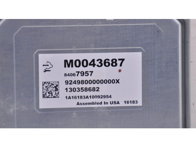 Pojistková skříňka Блок управления коробки передач 84067957   Cadillac CT6 2017