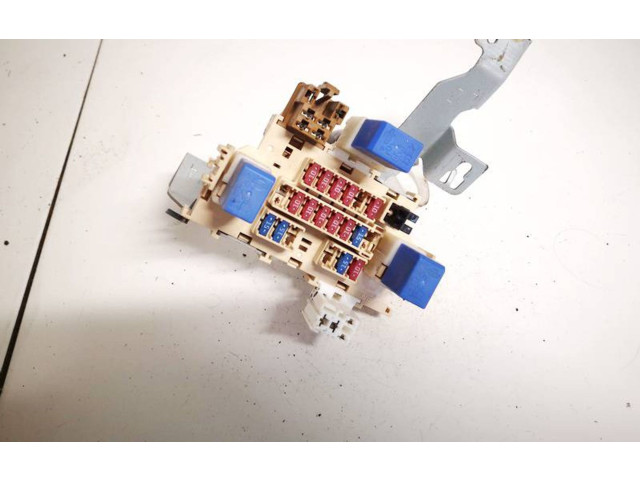 Блок предохранителей     Nissan X-Trail T31    