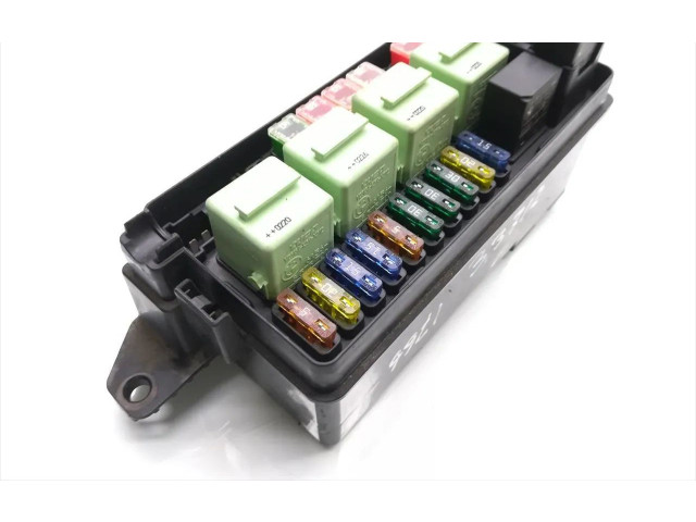 Блок предохранителей Mini One - Cooper R50 - 53