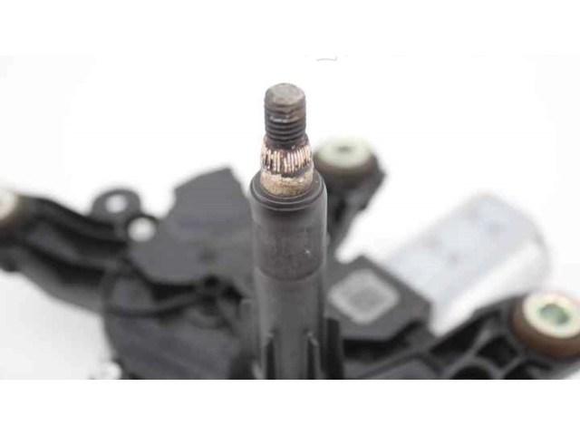 Моторчик заднего дворника     Dacia Sandero