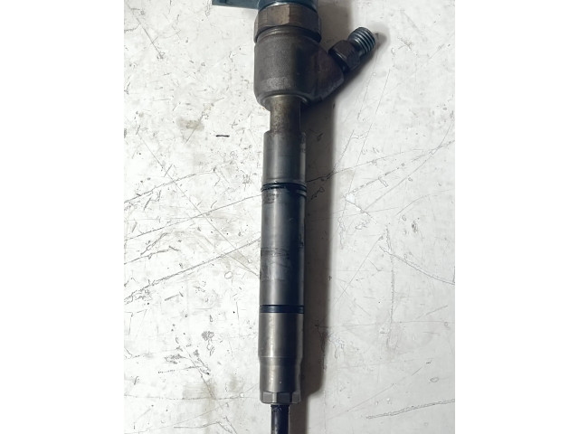 Vstřikovač 0445110320, 338002A900 Hyundai i30 pro naftový motor 1.6