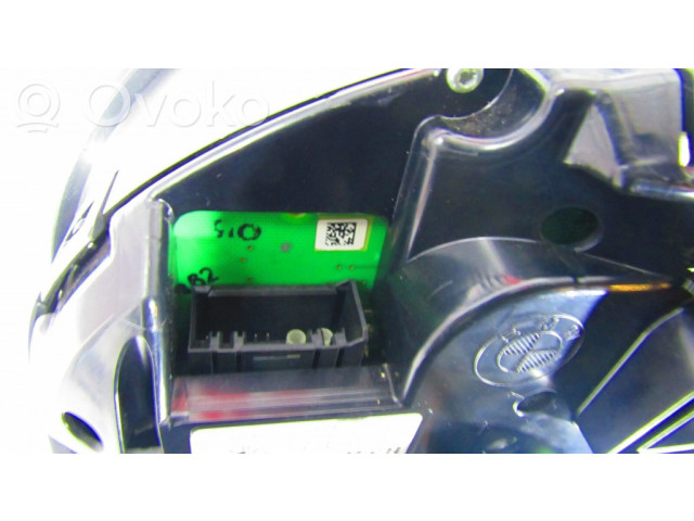 Přístrojová deska  BMW 7 F01 F02 F03 F04 2016 R01650, 9232950  