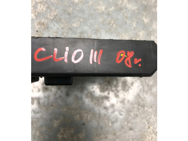 Модуль управления BSM 8200652284 Renault Clio III