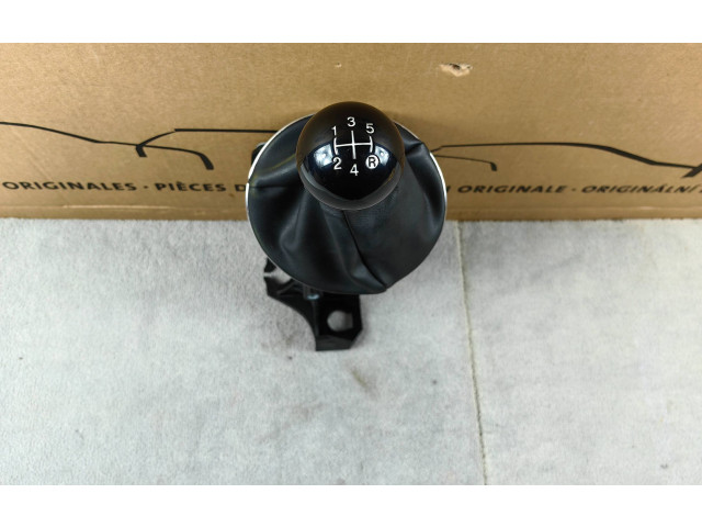 Рычаг переключения передач Fiat 500 Abarth 2008 - года