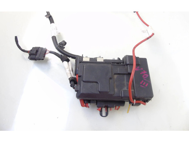 Блок предохранителей 30659092, 31337183   Volvo V70    