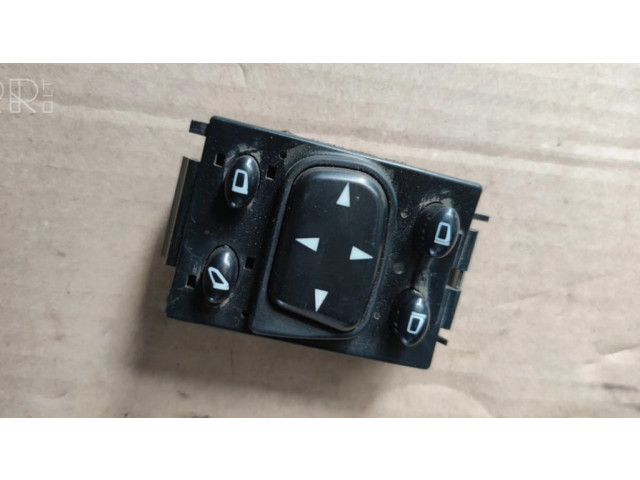 Включатель зеркал