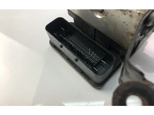 Блок АБС 30681619   Volvo  V70  2008 - 2013 года