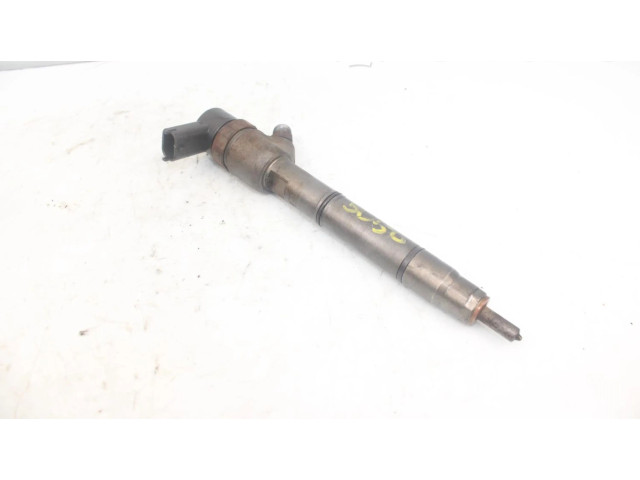 Форсунка 338002A400    KIA Ceed   