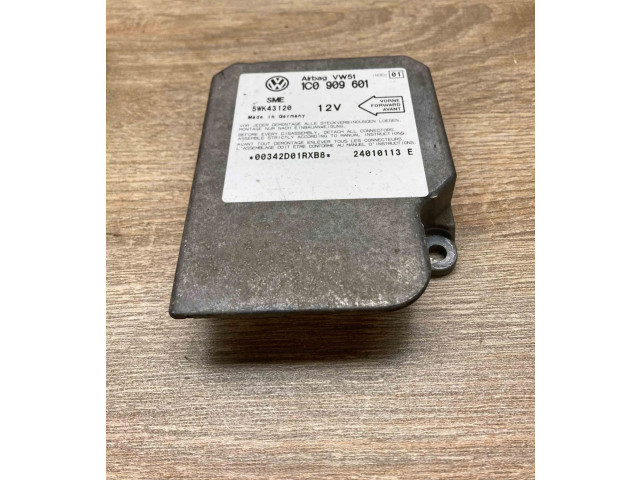 Блок подушек безопасности 1C0909601, 5WK43120 Skoda Octavia Mk1 (1U)