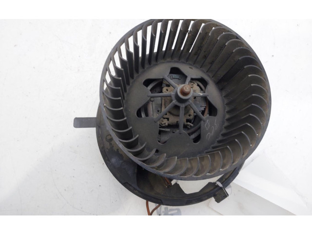 Вентилятор печки 35987694C Volkswagen Jetta V