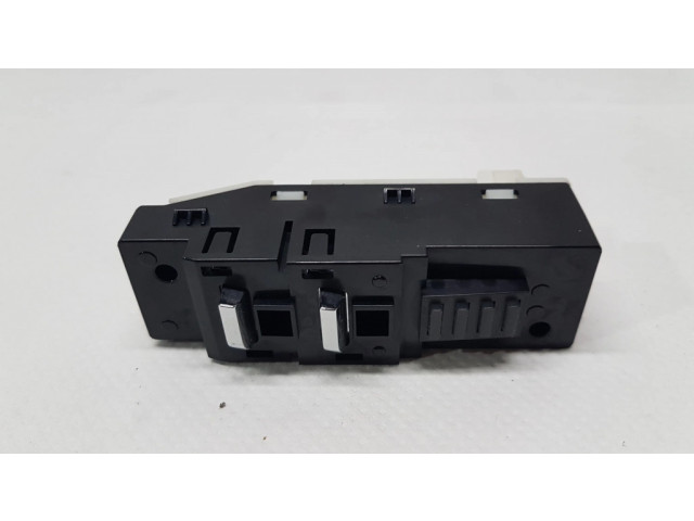 Блок управления 9822330880, 98223308ZD   Peugeot 5008 II