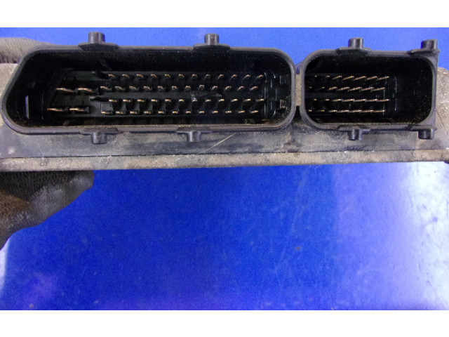 Řídící jednotka 047906030N, 047906030N   Skoda Felicia II 2000