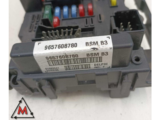 Блок предохранителей  9657608780, 51062641   Fiat Ulysse    