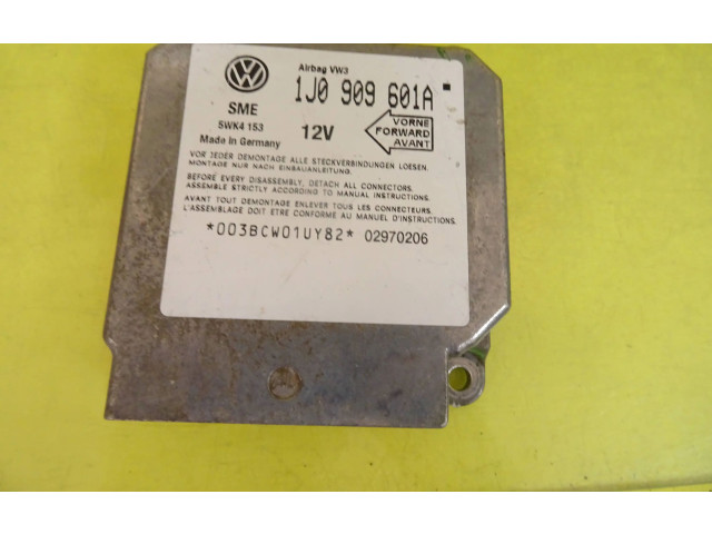 Блок подушек безопасности 1J0909601A   Audi A3 S3 8L