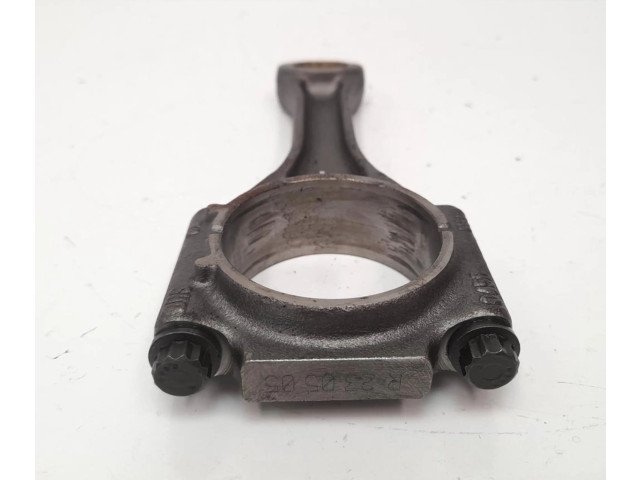 Píst Volkswagen Polo IV 9N3