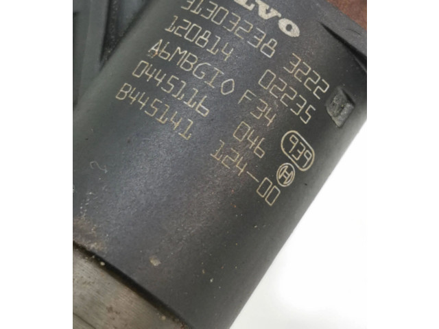 Форсунка 31303238, 0445116046    Volvo V70  D5204T7 