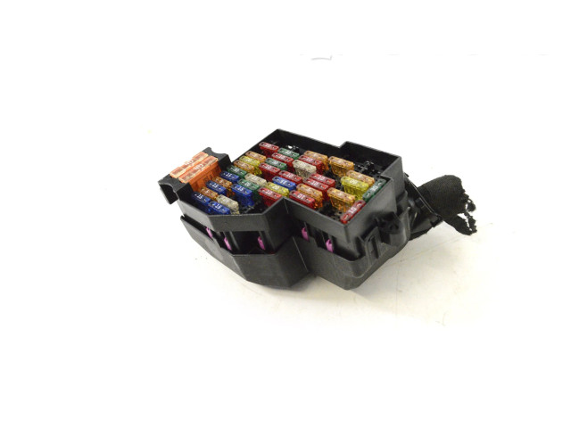 Pojistková skříňka 7L0941828A, 7L0941824A Porsche Cayenne (9PA) 2005