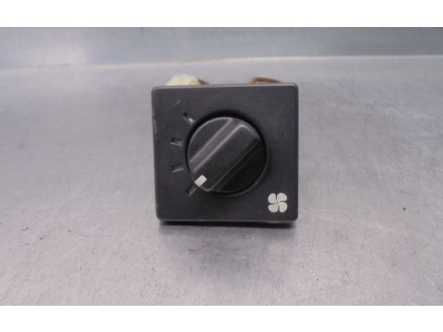 Модуль блока управления кондиционером 3413464   Volvo 440