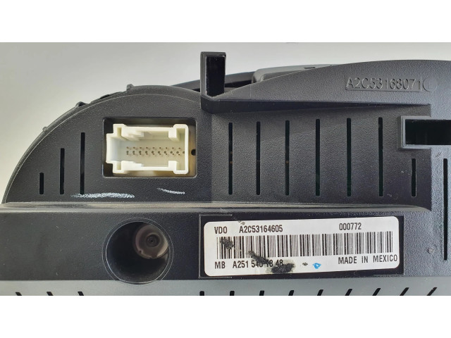 Přístrojová deska Mercedes-Benz R W251 2008 A2515401648