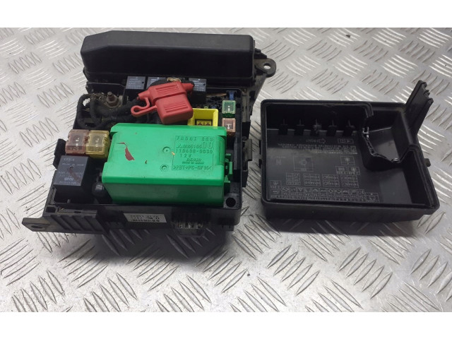 Блок предохранителей MN124324 Mitsubishi Outlander