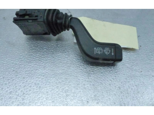 Ручка стеклоочистителей 9185417 Opel Combo C