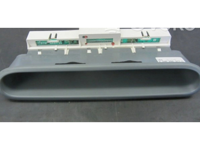 Přístrojová deska Renault Twingo I 2002 8200121173, 231020035014