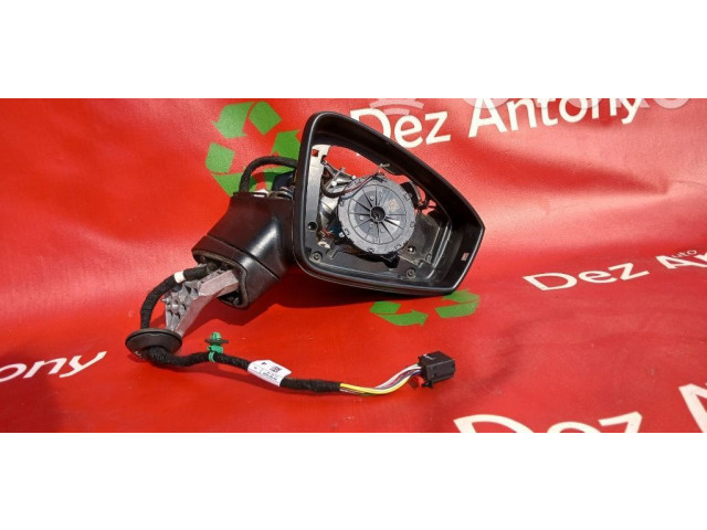 Zpětné zrcátko Volkswagen Tiguan 2016