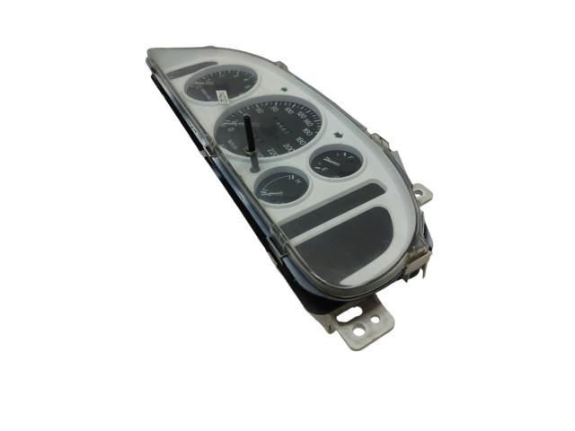 Панель приборов BC6B55430, 69319220   Mazda 323 F       