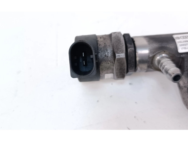 Vstřikovací lišta R03L125C, 057130764AB Volkswagen Tiguan CFF