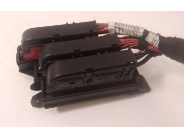 Блок предохранителей 8K2971845A Audi Q5 SQ5